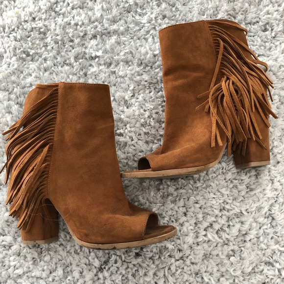 Shoes - Fringe brown open toed booties